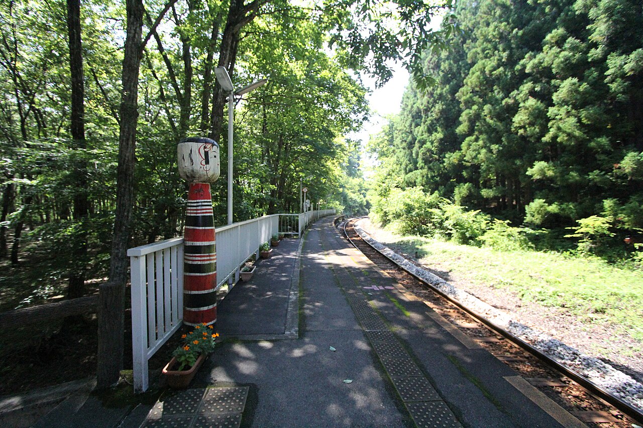 塔のへつりの風景