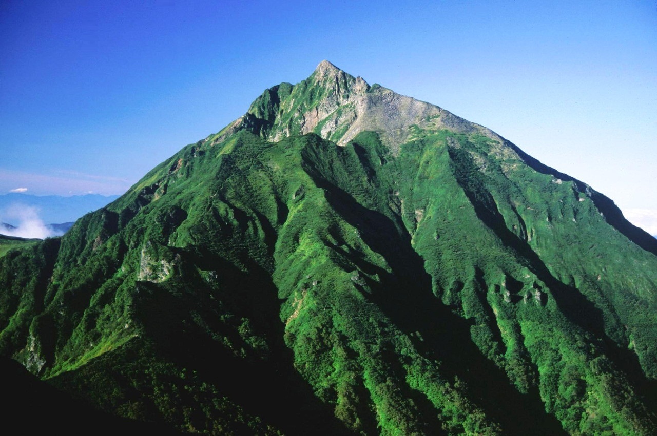 ニペソツ山の風景