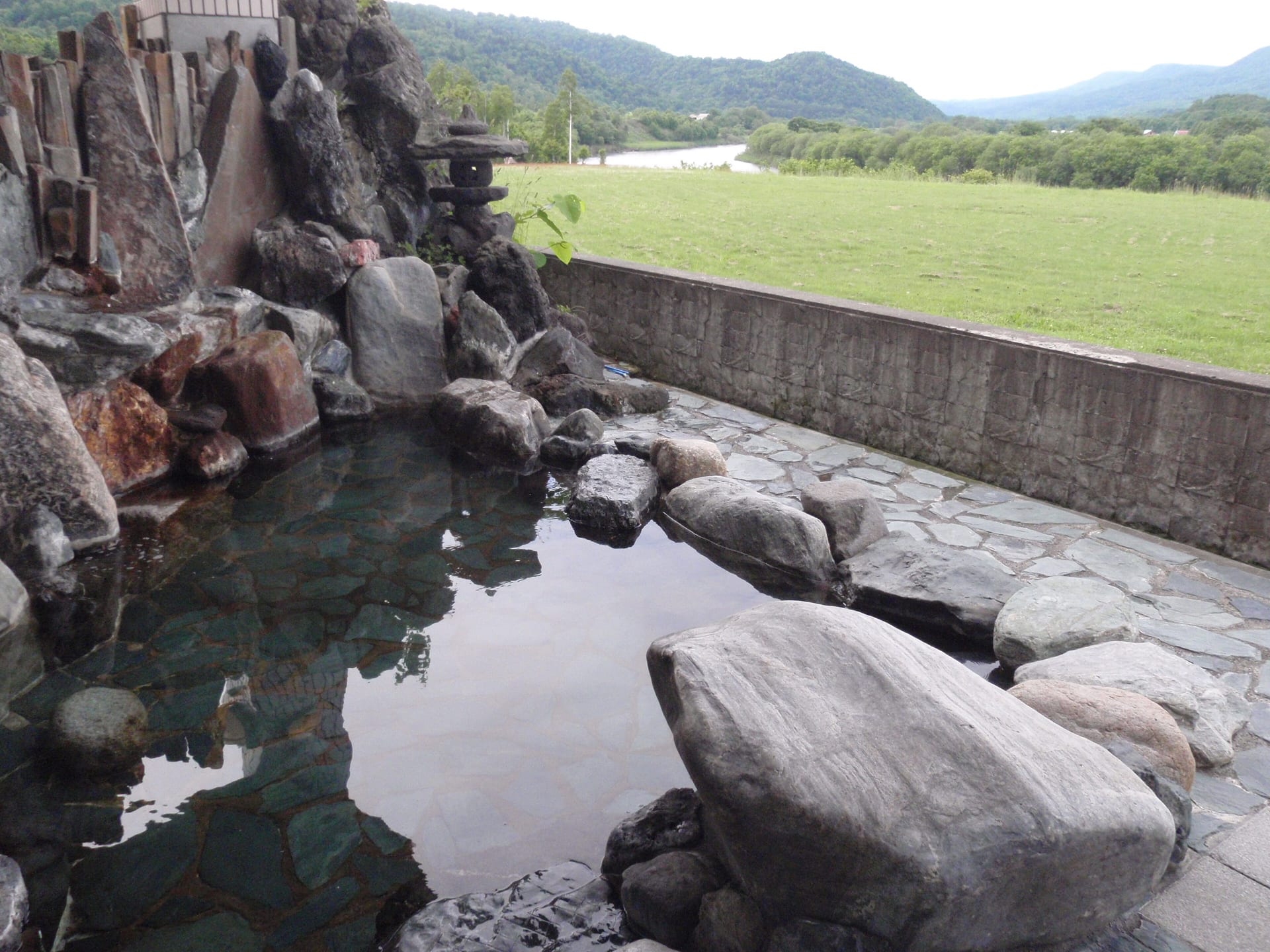 天塩川温泉の風景