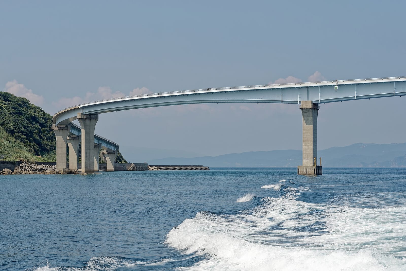 伊王島の伊王島大橋