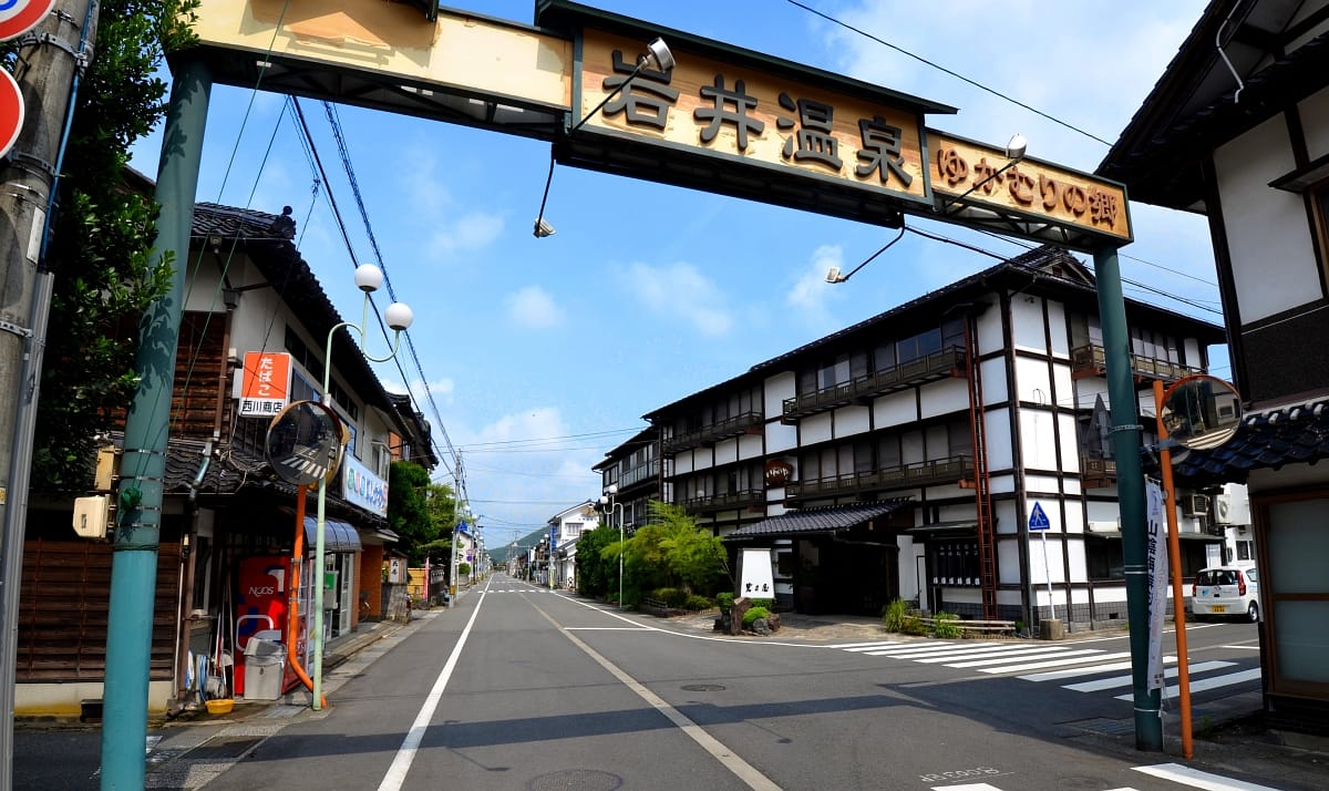 岩井温泉の湯かむりの風習