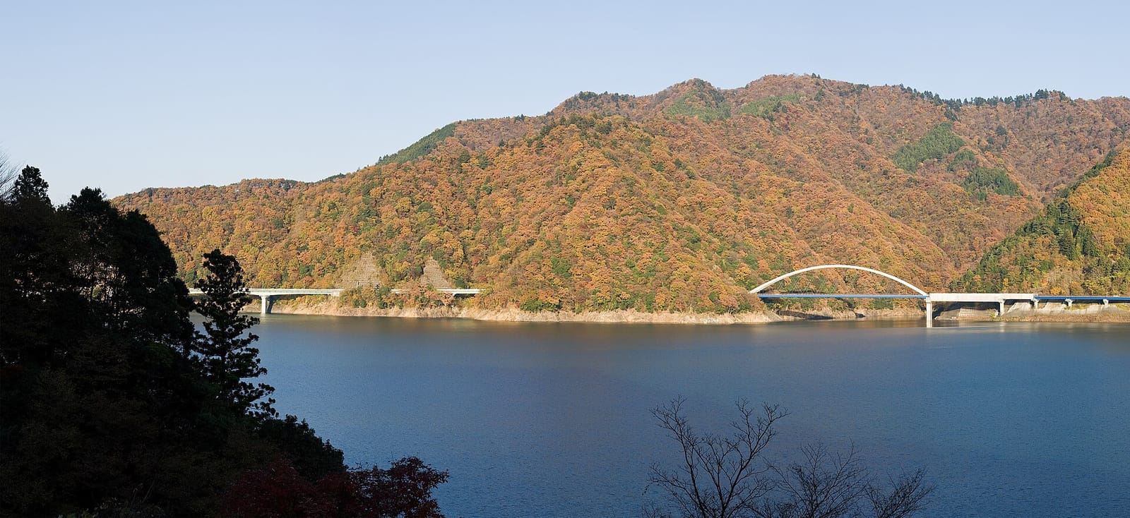 宮ヶ瀬湖の宮ヶ瀬ダム