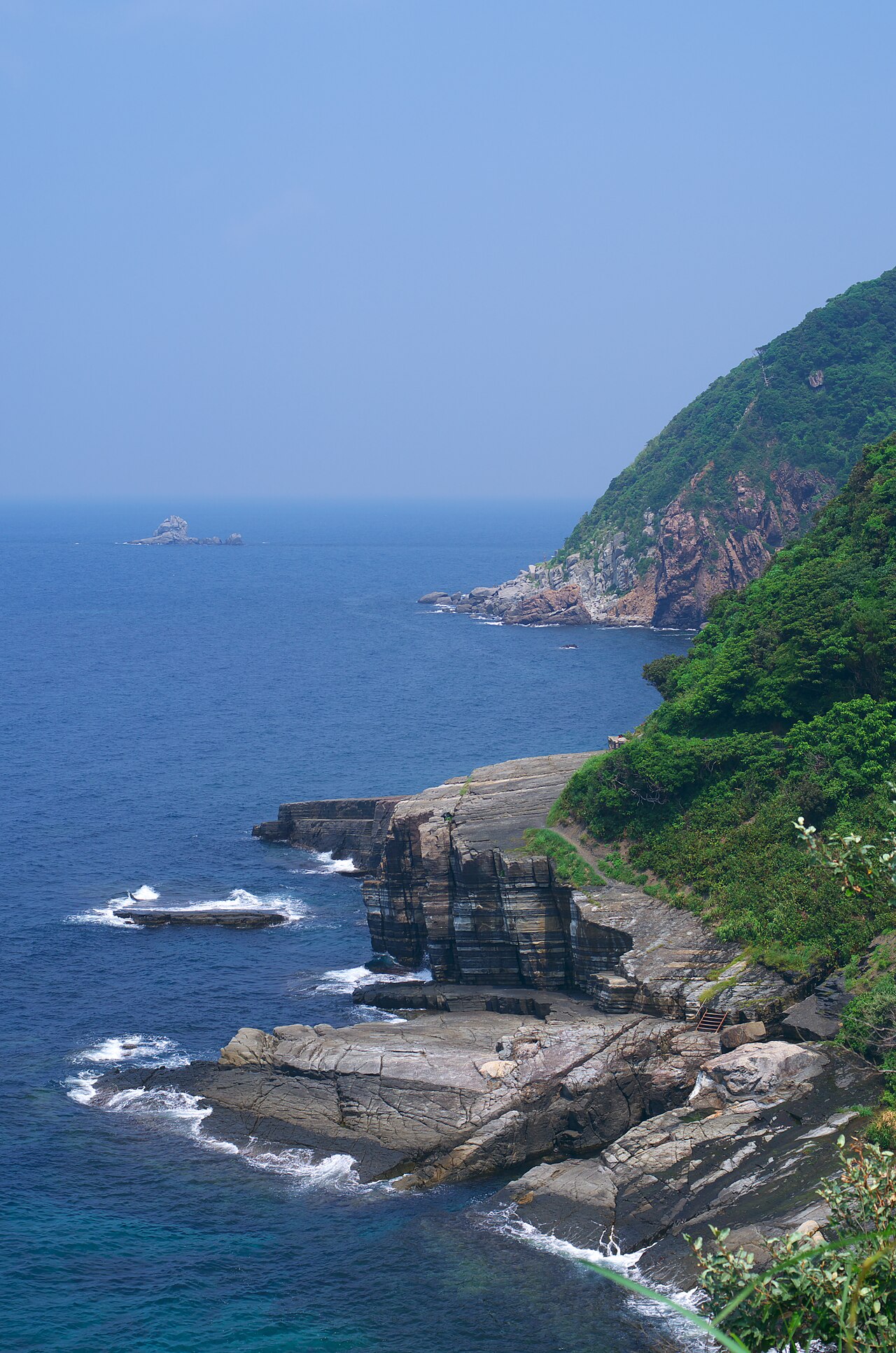 須佐ホルンフェルスの風景