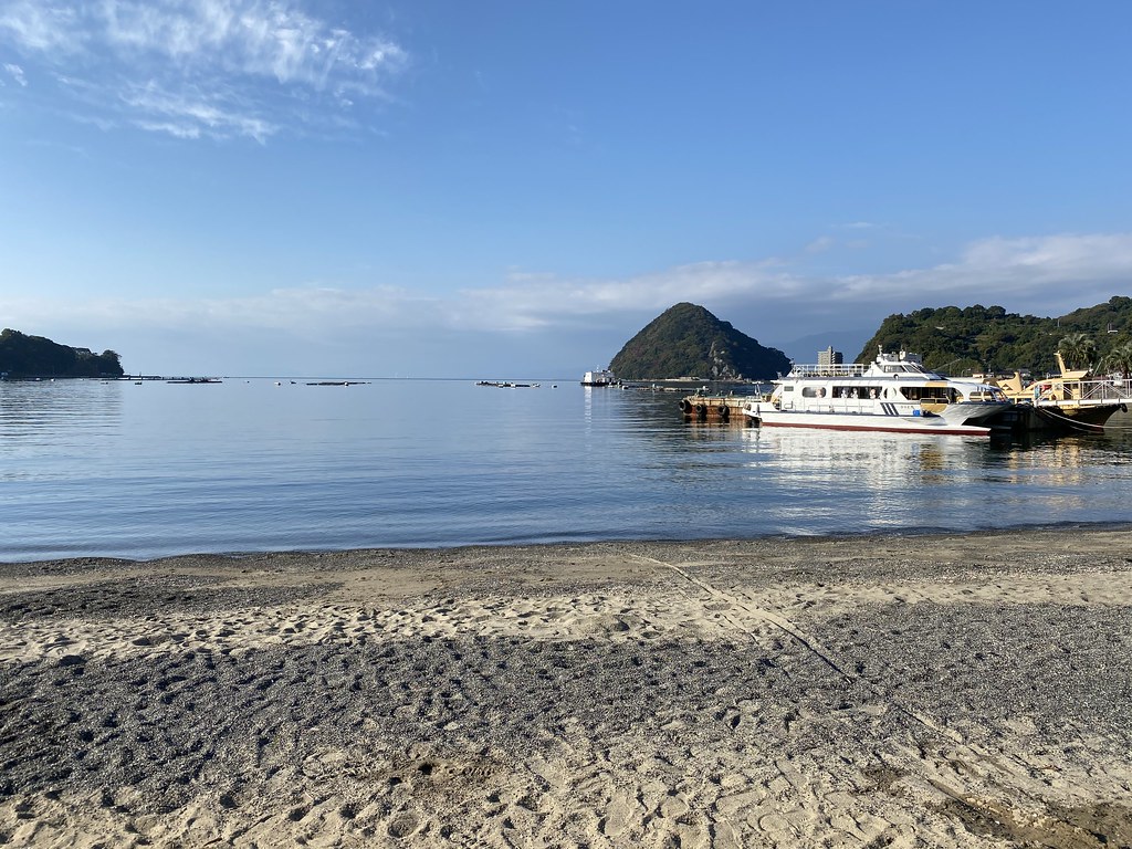 内浦海水浴場｜透明度が、ずるい