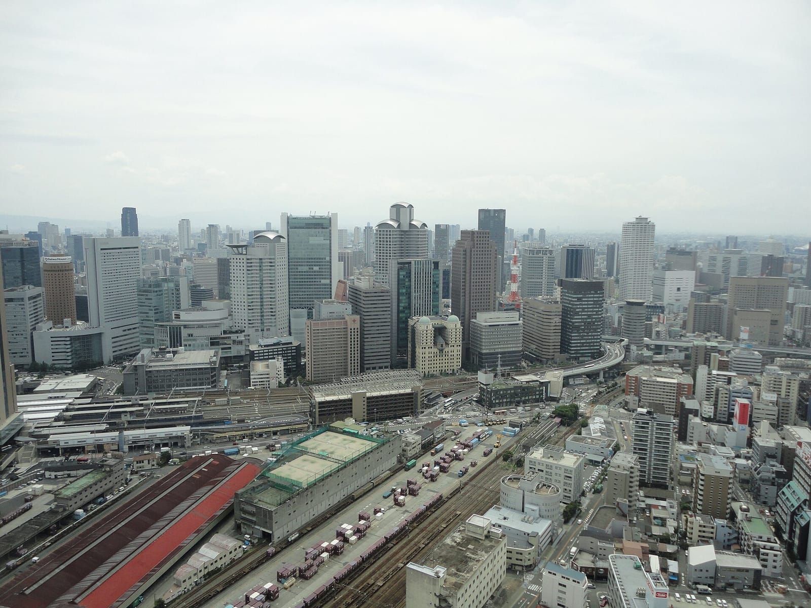 大阪の梅田スカイビル